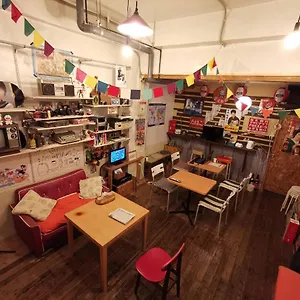コマ ホステル 大阪市